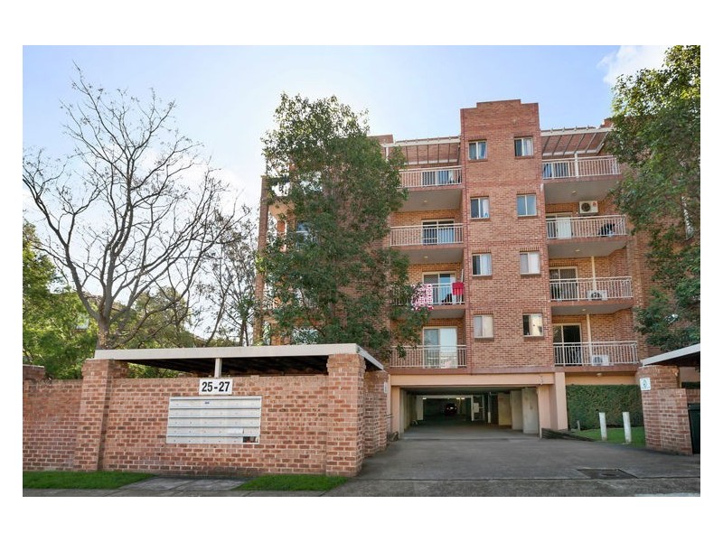 3/25 Fourth Avenue, Blacktown NSW 2148