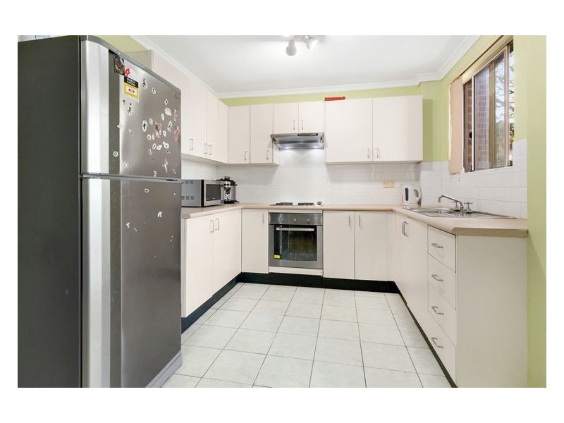 3/25 Fourth Avenue, Blacktown NSW 2148
