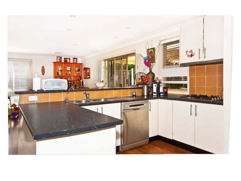 30 Province Street, Abbotsbury NSW 2176