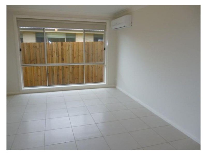 51 Adams Circuit, Elderslie NSW 2570