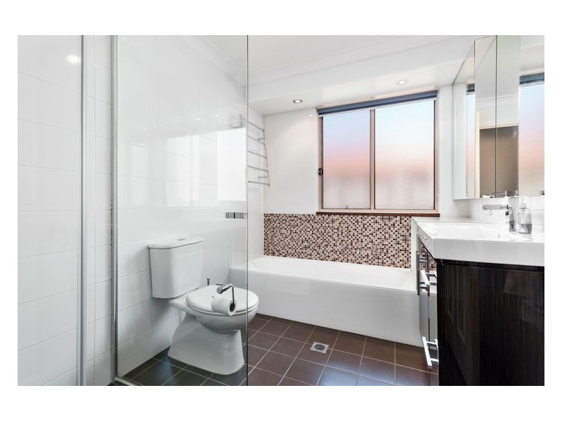 8/79 McCarthy Street, Fairfield West NSW 2165