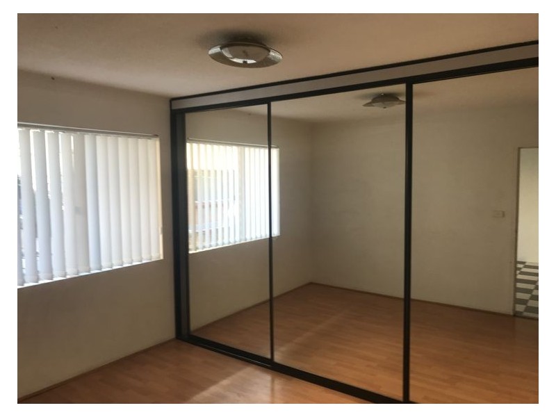 8/49-51 Station Street, Fairfield NSW 2165