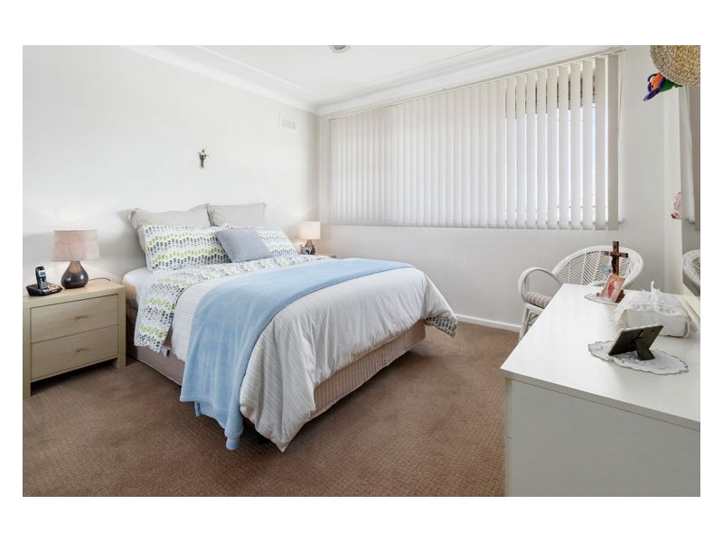 Fairfield West NSW 2165