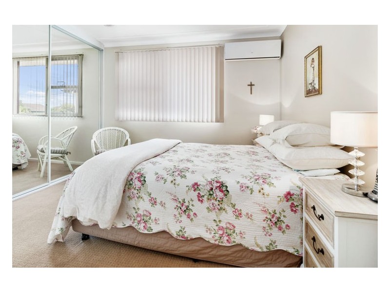 Fairfield West NSW 2165