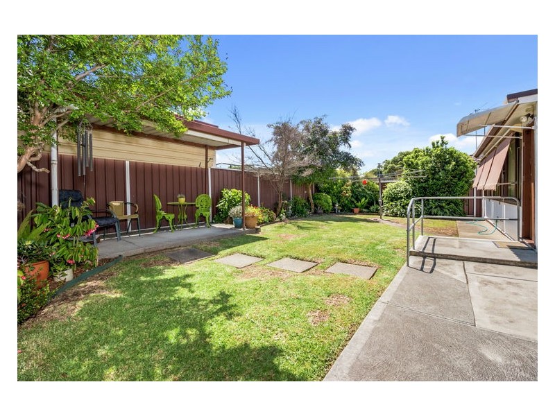 Fairfield West NSW 2165