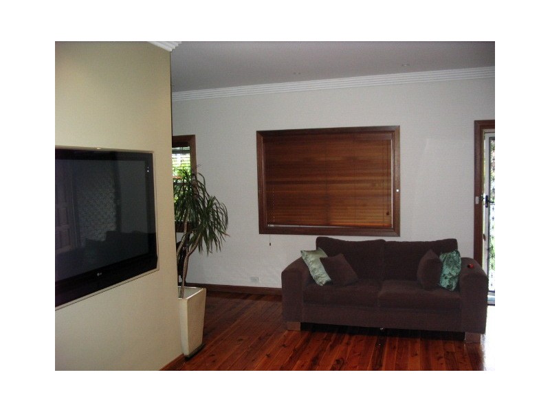 Lansvale NSW 2166