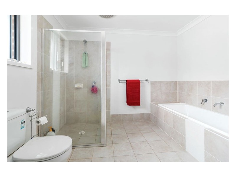 24 Kimberley Drive, Edmondson Park NSW 2174