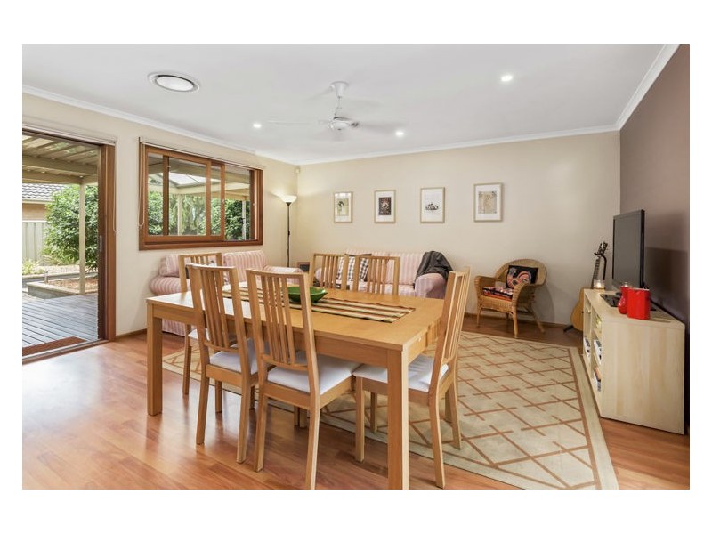 11 Etna Place, Bossley Park NSW 2176