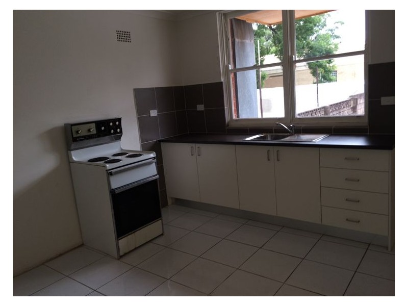 24a Court Road, Fairfield NSW 2165