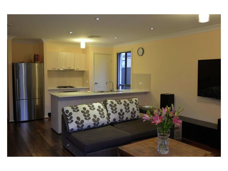 50 Finsbury Circuit, Ropes Crossing NSW 2760