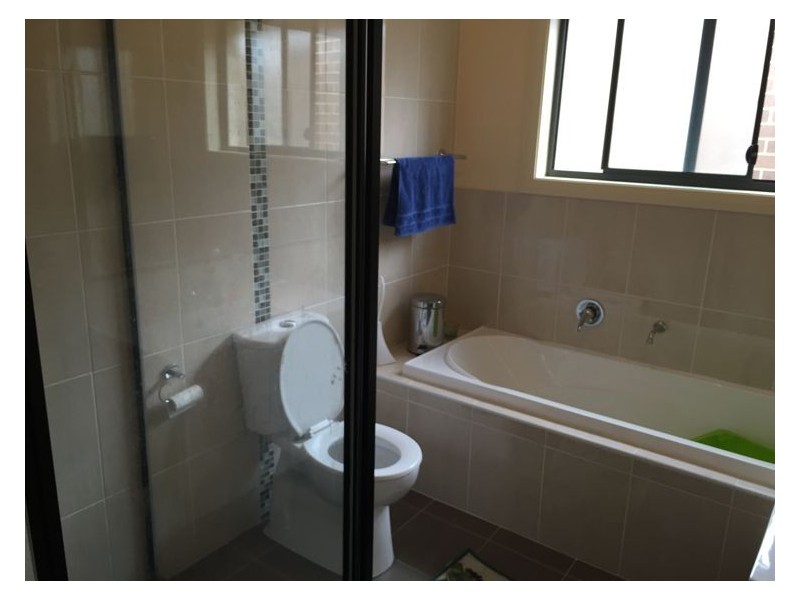 50 Finsbury Circuit, Ropes Crossing NSW 2760