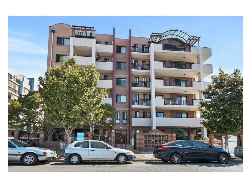 18/25-27 Castlereagh Street, Liverpool NSW 2170