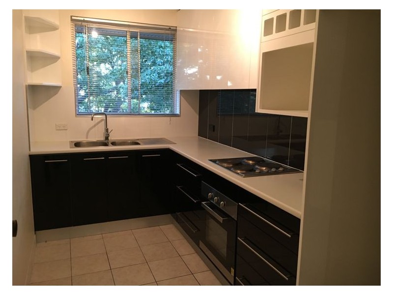 12/127 The Crescent, Fairfield NSW 2165