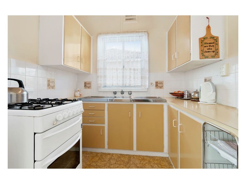 58 The Grove, Fairfield NSW 2165