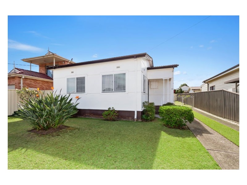 58 The Grove, Fairfield NSW 2165