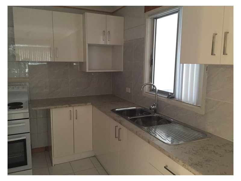 3 Oaklea Place, Canley Heights NSW 2166