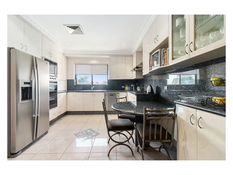 36 Carcoola Avenue, Chipping Norton NSW 2170