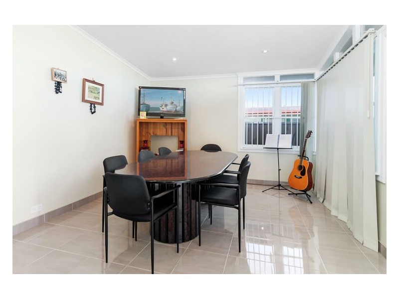 7 Bungulla Street, Sadleir NSW 2168