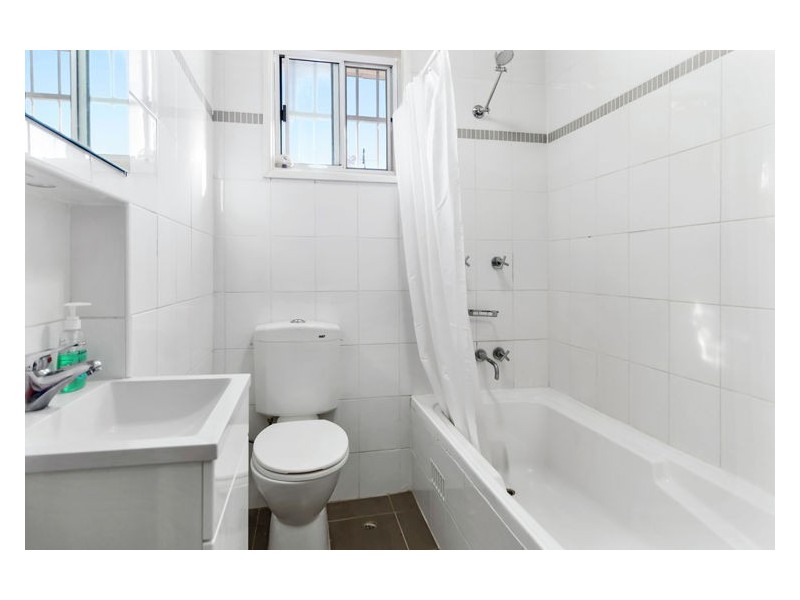 7 Bungulla Street, Sadleir NSW 2168