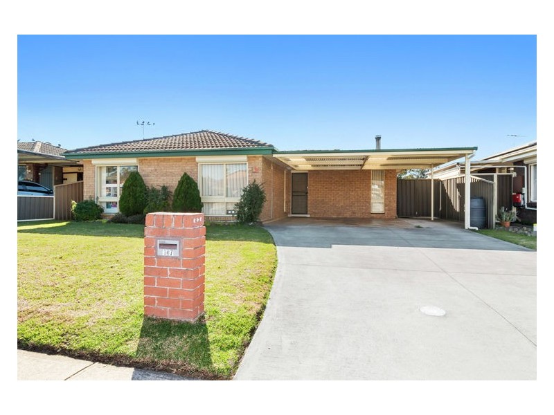 17 Richards Road, Wakeley NSW 2176