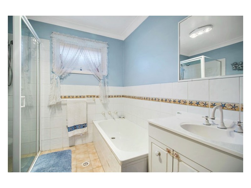 17 Richards Road, Wakeley NSW 2176