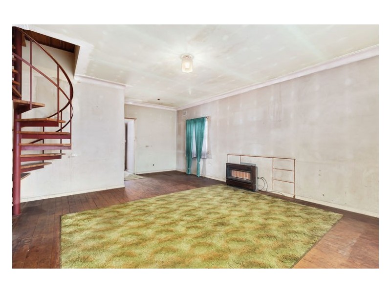 34 Cockburn Crescent, Fairfield NSW 2165