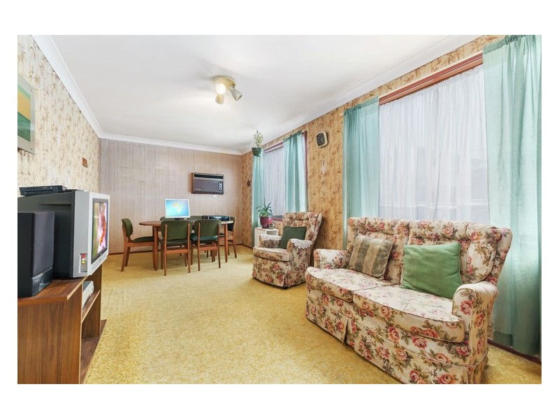 32 Garran Street, Fairfield West NSW 2165