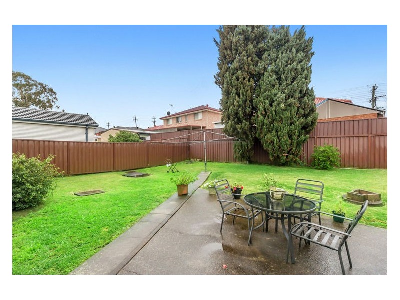 32 Garran Street, Fairfield West NSW 2165