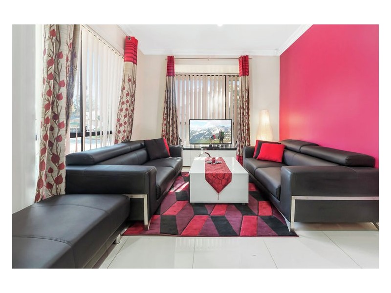 2/153 Toongabbie Road, Toongabbie NSW 2146