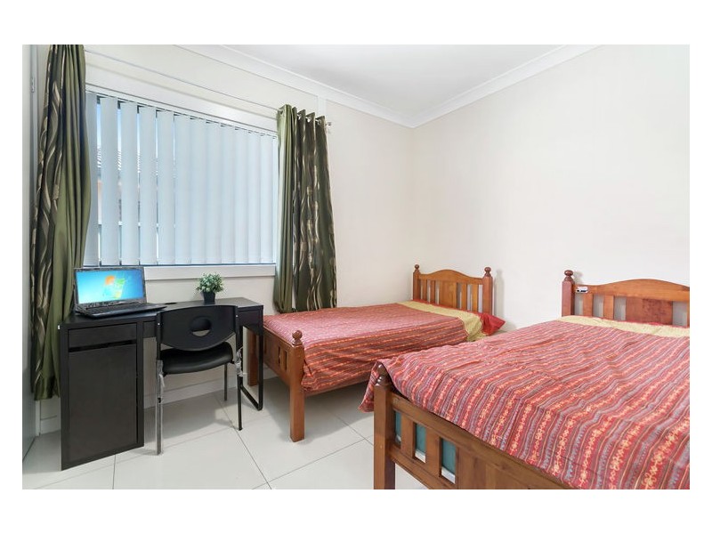 2/153 Toongabbie Road, Toongabbie NSW 2146