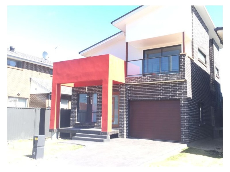 132 Oxford Street, Smithfield NSW 2164