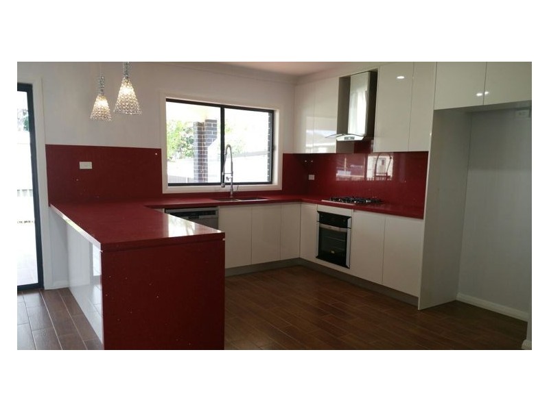 132 Oxford Street, Smithfield NSW 2164