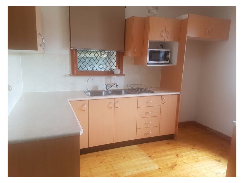 9 Elrington Place, Cartwright NSW 2168