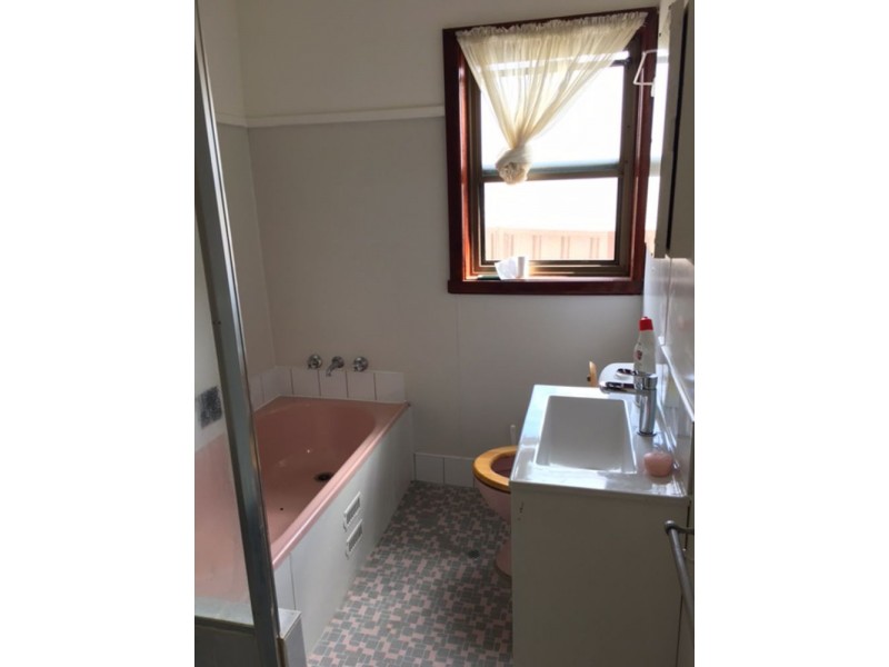 32 Garran Street, Fairfield West NSW 2165