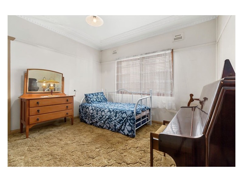 25 Veron Street, Fairfield East NSW 2165