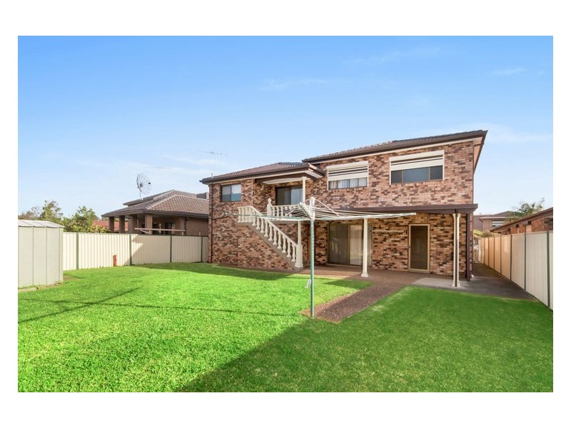 5 Salecich Place, Bonnyrigg NSW 2177