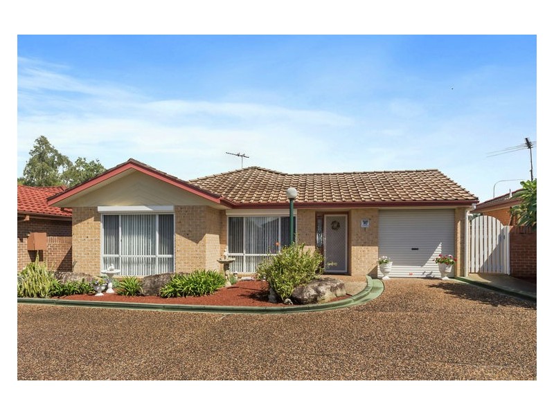 7/649 Smithfield Rd, Greenfield Park NSW 2176