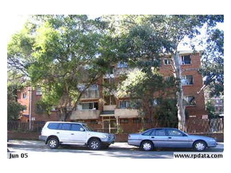18/76 Bigge Street, Liverpool NSW 2170