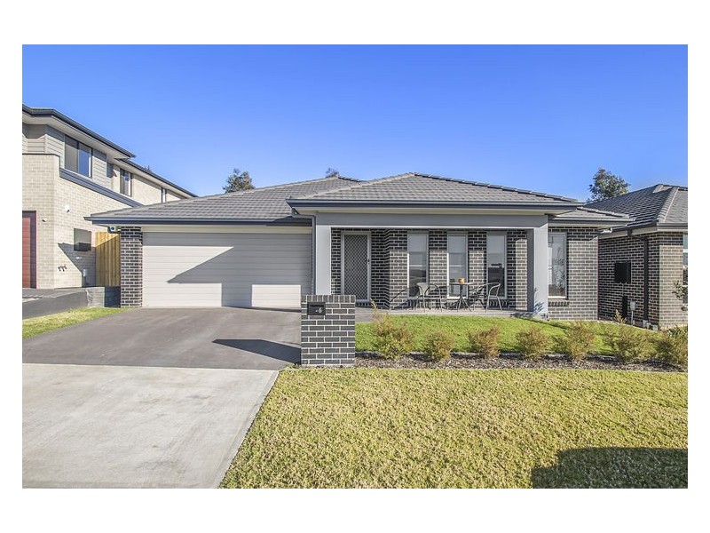 6 Seton St, Oran Park NSW 2570