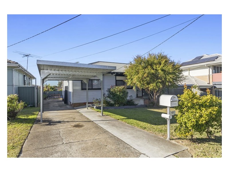 17 Hatfield Road, Canley Heights NSW 2166