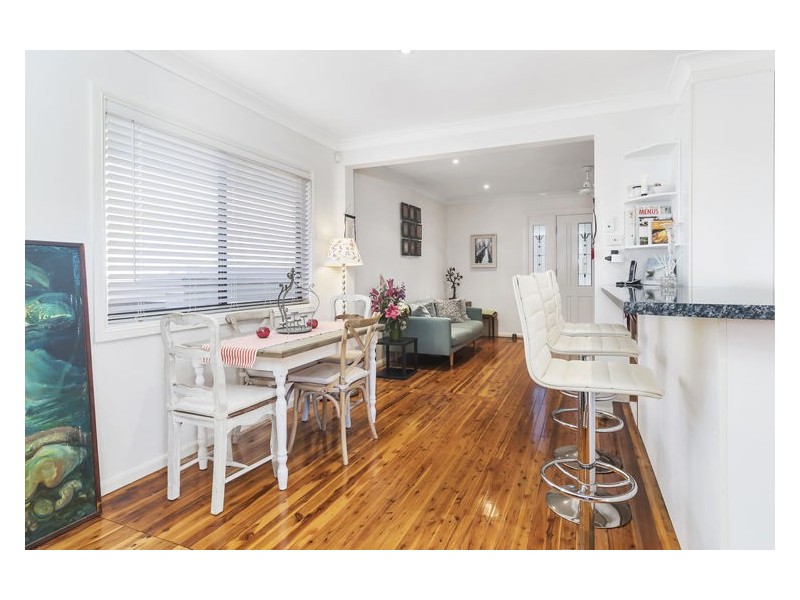 17 Hatfield Road, Canley Heights NSW 2166