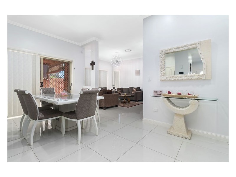 40 Willowbank Crescent, Canley Vale NSW 2166