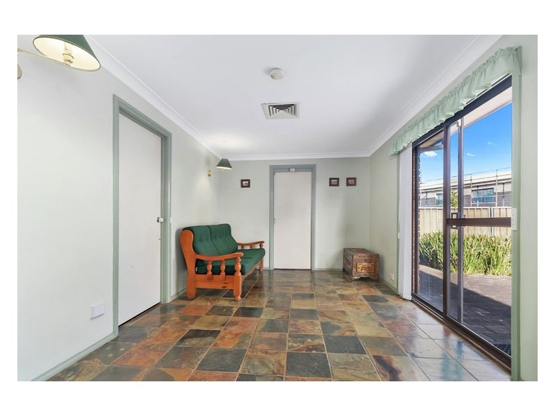 26 Sadlier Crescent, Fairfield West NSW 2165