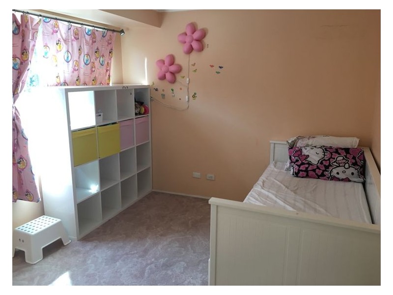 6 Natalie Crescent, Fairfield West NSW 2165