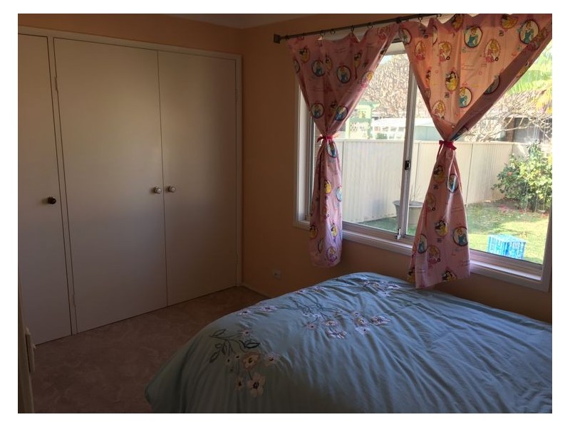 6 Natalie Crescent, Fairfield West NSW 2165