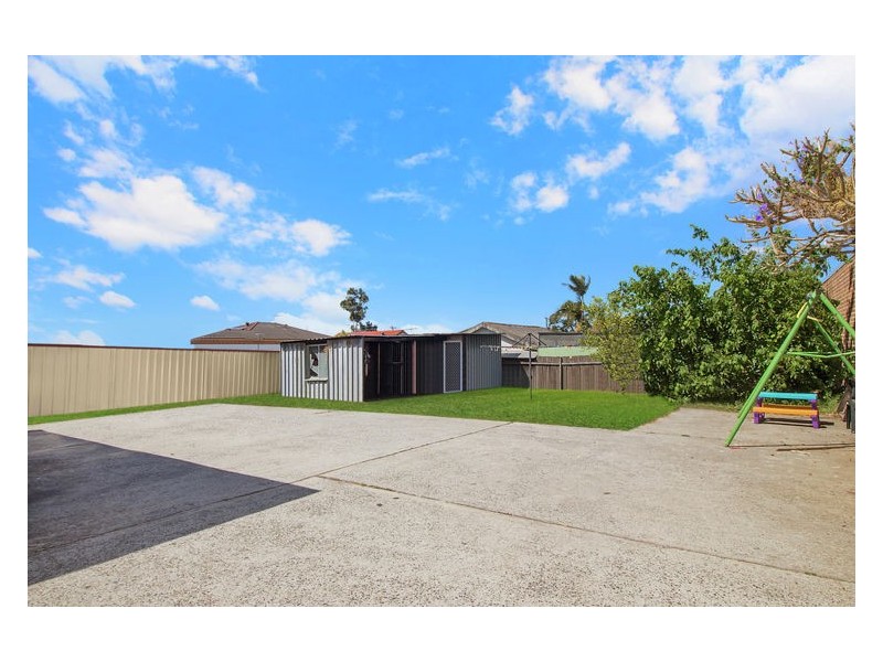 7 Wood Street, Fairfield NSW 2165