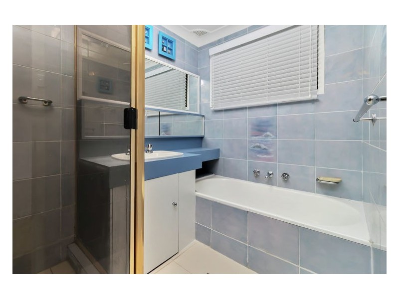 9 Newmen Close, Wetherill Park NSW 2164