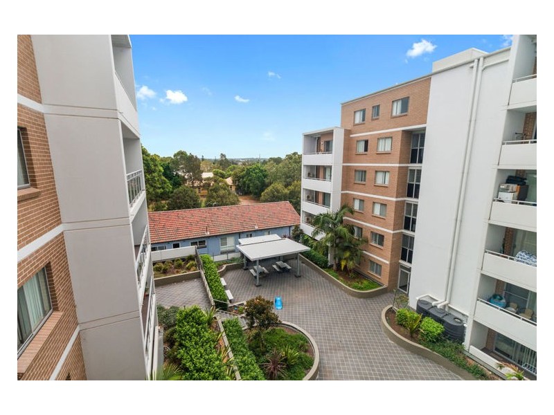 Unit 36/376 The Horsley Drive, Fairfield NSW 2165