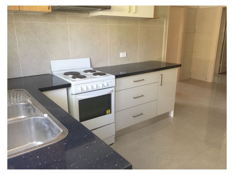 1 Lyndon Street, Fairfield NSW 2165