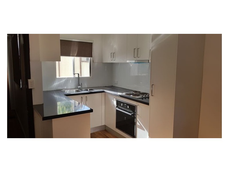 6 Cahill Street, Smithfield NSW 2164